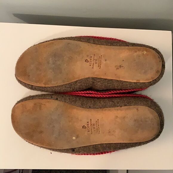 Acorn Slippers   - Picture 6 of 10